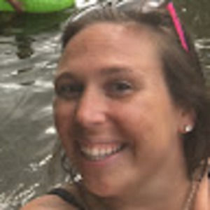 Meet your Posher, Caroline